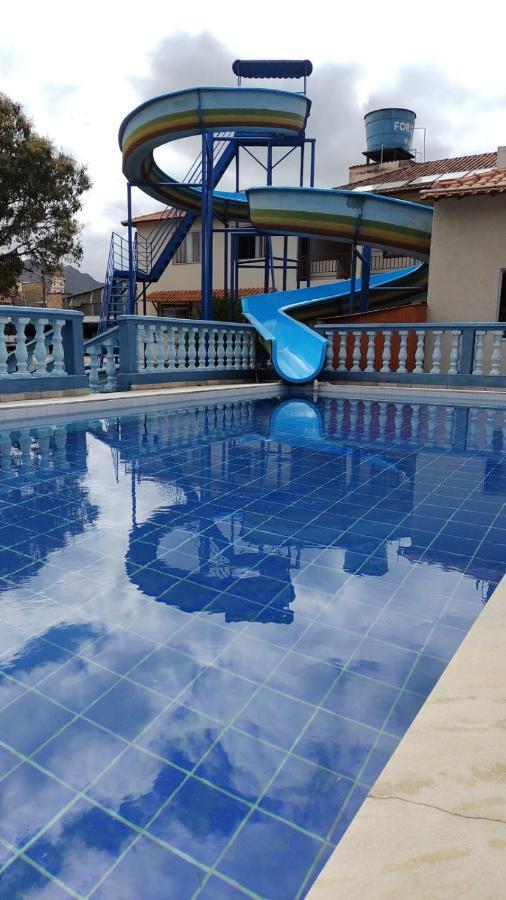 Pousada Clube Santa Cruz Santa Cruz de Minas Ngoại thất bức ảnh
